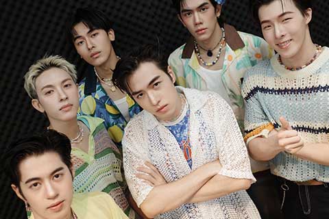 สงกรานต์สะเทือน ‘PROXIE’ พาโจ๊ะสนั่น ทำเพลง ‘Bad Shawty’ กระหึ่มทั้งประเทศ พุ่งทะยาน 5 ล้านวิว